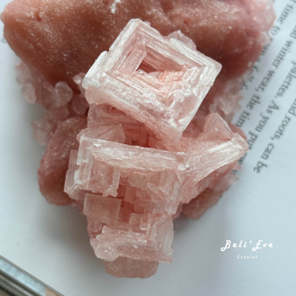 美國粉紅鹽礦Natural Searles Lake Pink Halite