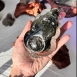 『有求必應』深綠幽靈水晶球守護貔貅+底座 避邪招貴人 業績加強 生意興隆