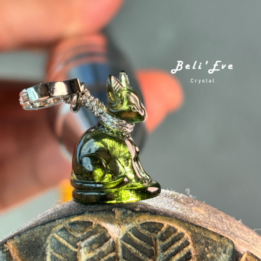 『捷克隕石』埃及貓神芭絲特Bastet -芬芳的守護者-家庭守護神 象徵疾病和邪靈的對抗