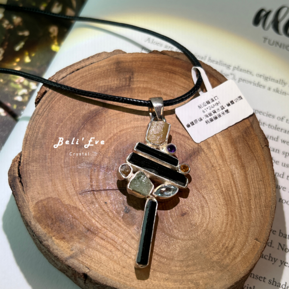 『尼泊爾進口』綠碧璽原礦+海藍寶水晶+碧璽切面  純銀鑲嵌吊墜 事業 溝通 健康 平安避邪