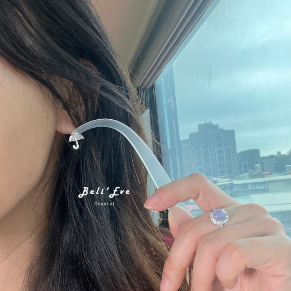 『純銀鑲嵌』白水晶雨傘造型 寶石切面耳環 覺醒覺知