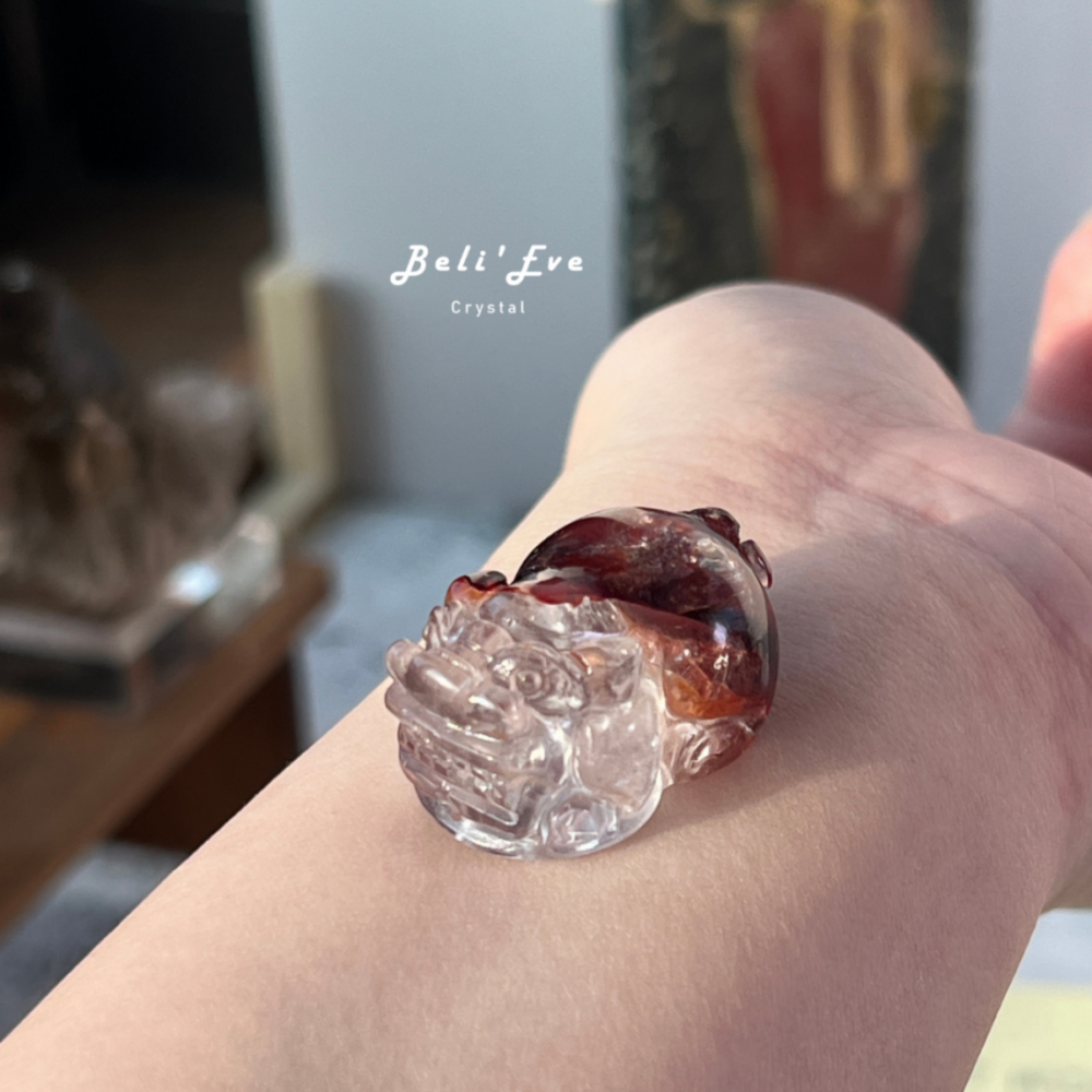 『精品牛血紅膠花』黑紅膠花貔貅 人工雕刻 可做項鍊 適合男生 避邪轉運 開運平安