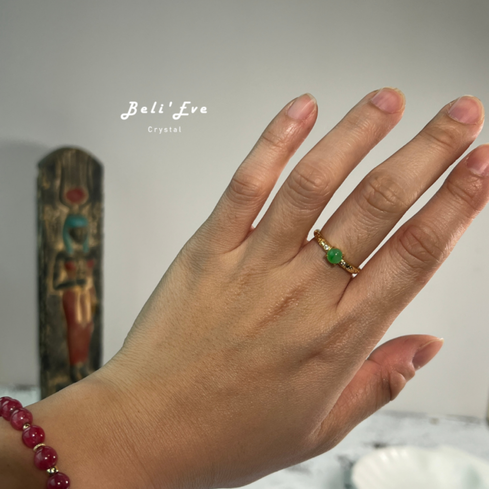 『重工鑲嵌』飄花翡翠戒指 可調節 如同黃金設計 緬甸飄花 鮮綠翡翠