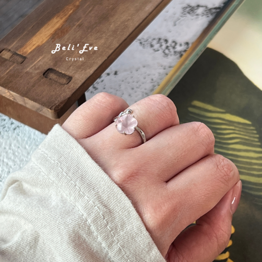 『純銀鑲嵌』粉晶戒指 梅花造型 桃花感情 重新相信被愛 可調節