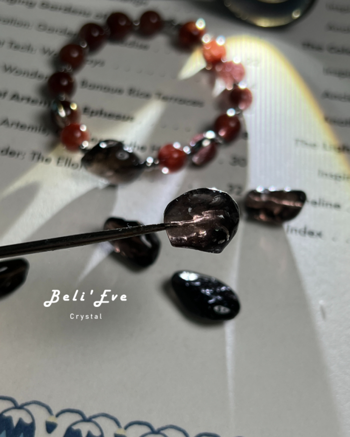 真美國產地『亞利桑那Saffordite』玻璃隕石 火山玻璃 打磨隨形