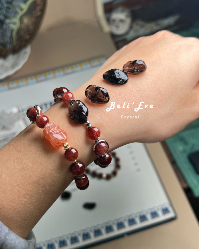 真美國產地『亞利桑那Saffordite』玻璃隕石 火山玻璃 打磨隨形