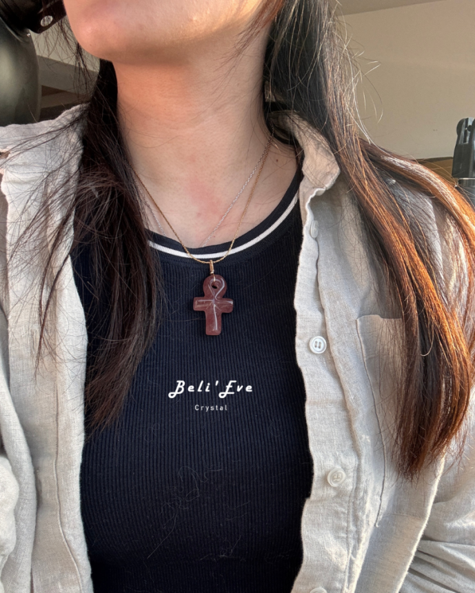 草莓晶安卡『水晶靈擺項鍊兩用款』石英岩質玉共生鐵錳白雲母 人緣 親近感 同理心 