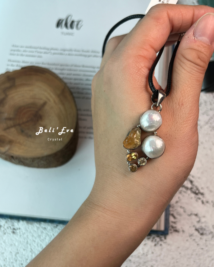 『尼泊爾進口』天然巴洛克珍珠+黃水晶原礦/切面  純銀鑲嵌吊墜 自信心、事業強化，招財