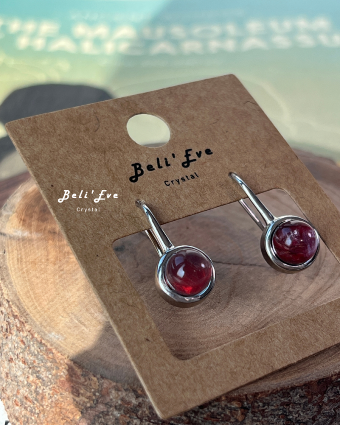 『精品牛血紅膠花』黑紅膠花耳勾 一體成型耳環 避邪轉運 開運平安