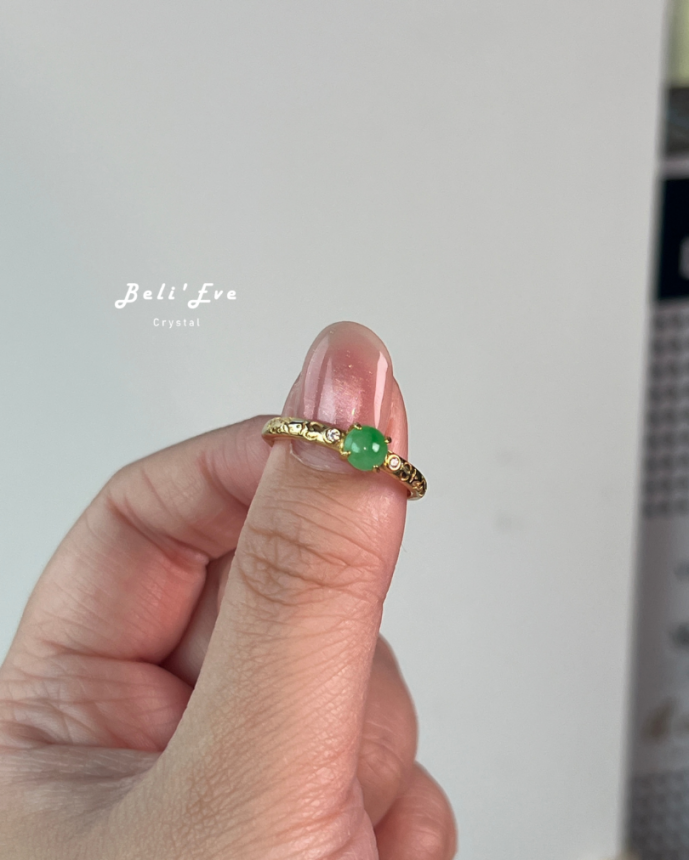 『重工鑲嵌』飄花翡翠戒指 可調節 如同黃金設計 緬甸飄花 鮮綠翡翠