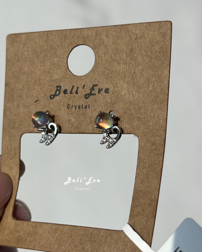 『貓咪造型』馬島月光石 彩光月光石 純銀耳環 4.5MM